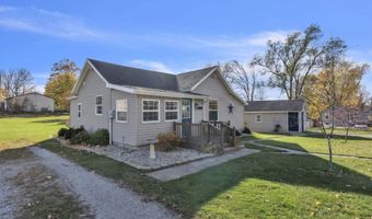 408 W Hazel St, Albion, IN 46701