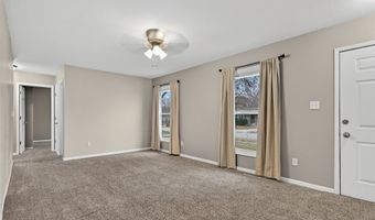 103 12th St SE, Altoona, IA 50009