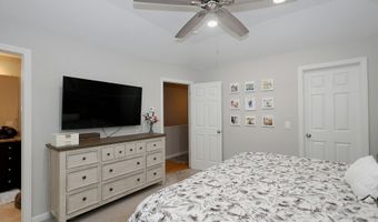 23 Riverview Ct 23, Brookfield, CT 06804