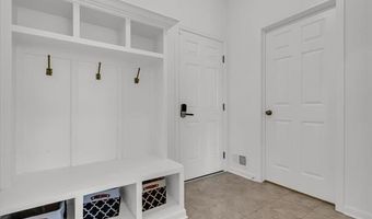 280 Honey Tree Way, Ann Arbor, MI 48103
