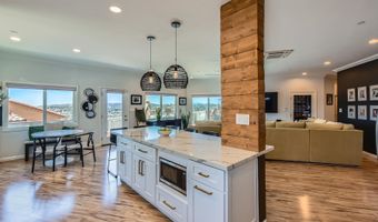 9180 Tokaj Ln, Spring Valley, CA 91977