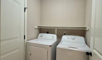 1148 Meadows Dr, Benton, AR 72019