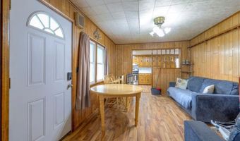 10240 NW State Route 18 Hwy, Amsterdam, MO 64723
