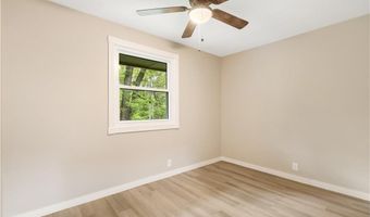 16 Amesbury Ln, Bella Vista, AR 72715