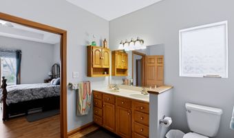 848 Hildebrand Dr, Indianapolis, IN 46217