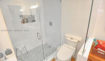 9660 W Bay Harbor Dr 5A, Bay Harbor Islands, FL 33154