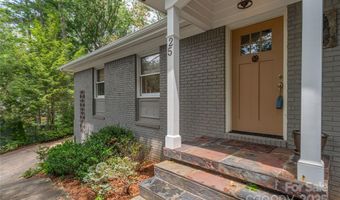 25 Brookcliff Dr, Asheville, NC 28804