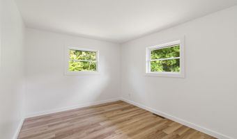 21 Moonlight Dr, Barre, VT 05641