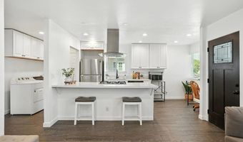 1622 Cherry Pl, Escondido, CA 92027