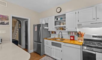 741 E LAKE Ave, Baltimore, MD 21212