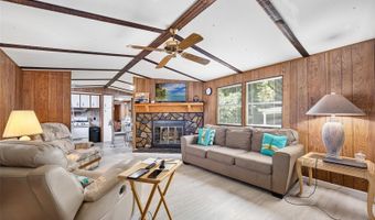 55521 FRONT St, Astor, FL 32102