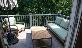 2052 Liberty Hts, Ann Arbor, MI 48103
