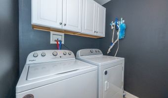 15 Tanglewood Dr, Andover, NJ 07848