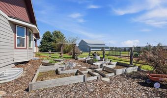 222 E Remington Rd, Athol, ID 83801