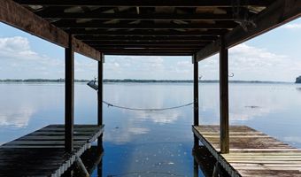 469 Lakeshore Dr, Bainbridge, GA 39819