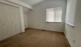 1556 Chapleau Dr, Ann Arbor, MI 48103