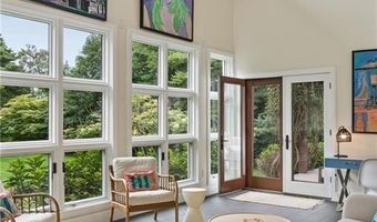 175 Ruggles Ave, Newport, RI 02840