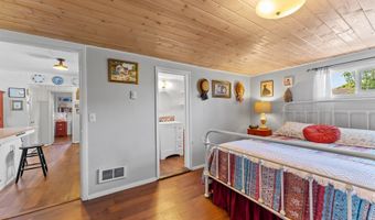 311 MAPLE St, Brookings, OR 97415