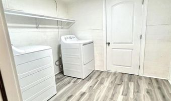 304 Colbert St, Athens, AL 35611