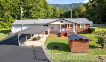22 Potters Grocery Rd, Ashcamp, KY 41512
