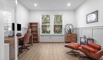 1812 Water Oak Way, Avon, IN 46123