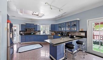 221 W Le Roy, Arcadia, CA 91007