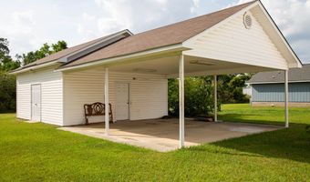 298 S Main St, Baxley, GA 31513