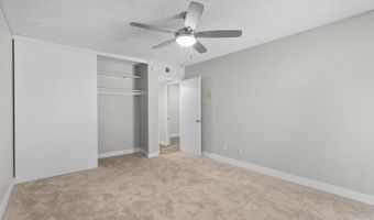 5700 Baltimore Dr 195, La Mesa, CA 91942