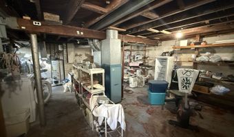80 S May Ave, Athens, OH 45701