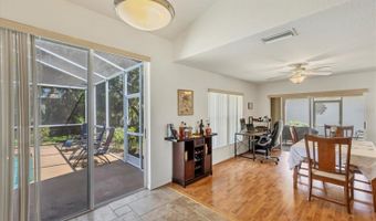 815 GREENVIEW Dr, Apollo Beach, FL 33572