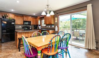 1704 31st Ave SW, Altoona, IA 50009