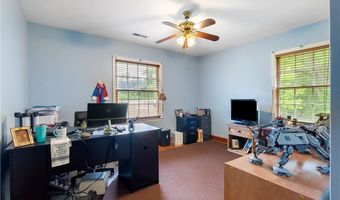 621 Bethesda Ave, Aberdeen, NC 28315