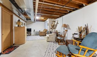 1422 MCCLOUD Rd, Aledo, IL 61231