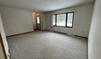 912 DUCHAC St, Antigo, WI 54409