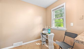 2330 Parkway Blvd, Alliance, OH 44601