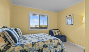 2509 W Fort Macon Rd 103-B, Atlantic Beach, NC 28512