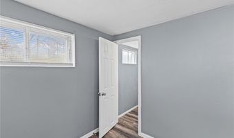 1963 Maple Ln, Arnold, MO 63010