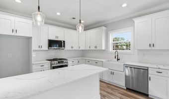 503 Woodhaven Blvd SE, Bayville, NJ 08721