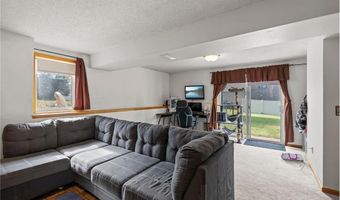 15160 Quicksilver St NW, Anoka, MN 55303