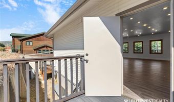 754 Yellowstone Ave, Cody, WY 82414