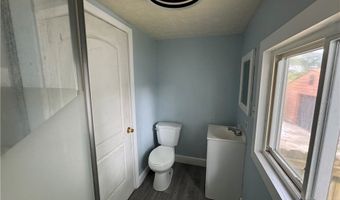 157 Henry St, Akron, OH 44305