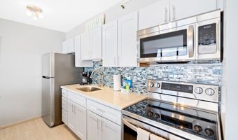 201 Ohua Ave T2-3604, Honolulu, HI 96815