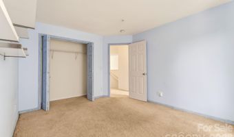 649 Raphael Pl, Charlotte, NC 28205
