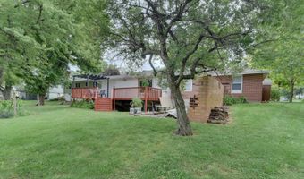 307 3rd St, Armstrong, IA 50514