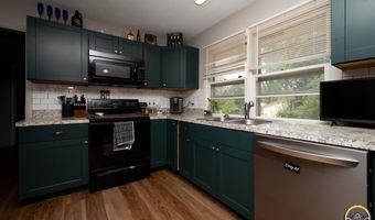151 W 4th St, Auburn, KS 66402