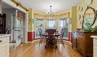 314 War Emblem Dr, Boiling Springs, SC 29316