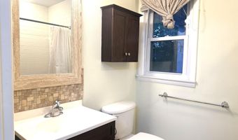 573 Lloyd Rd, Aberdeen, NJ 07747