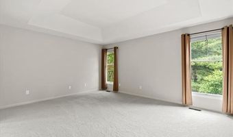 4870 LYTHAM Ln, Ann Arbor, MI 48103