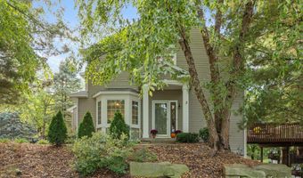 645 Abbey Mill Dr SE, Ada, MI 49301