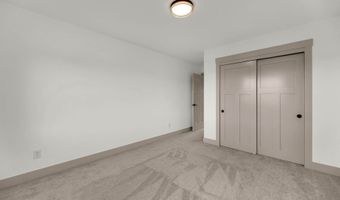 818 SE 35TH St, Battle Ground, WA 98604